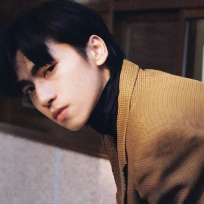 微信男生超帅头像图片真人