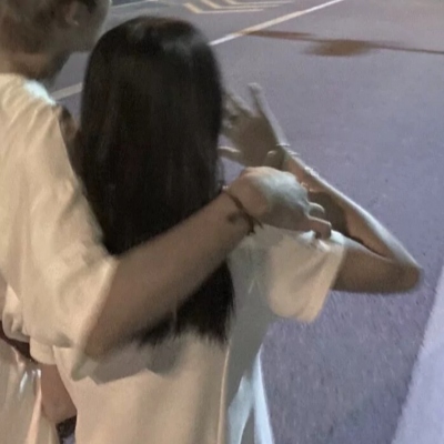 非常明显的不烂大街的情侣头像图片