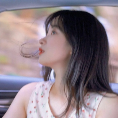 优质女头干净温柔惊艳图片