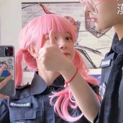 非常明显的不烂大街的情侣头像图片