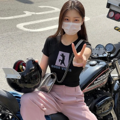 女头个性网原宿风ins超清图片
