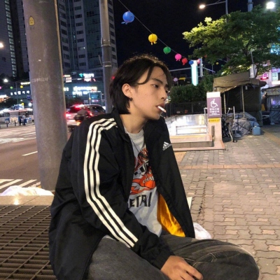 qq头像男生2025最新版潮流霸气图片