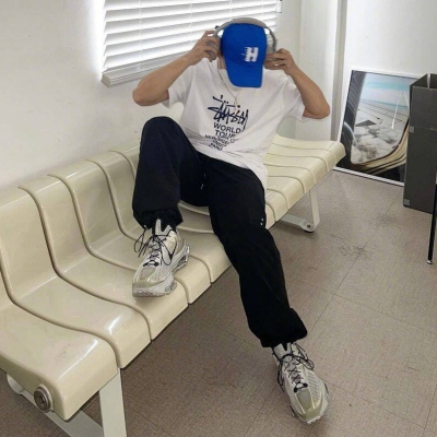 qq头像男生2025最新版潮流霸气图片