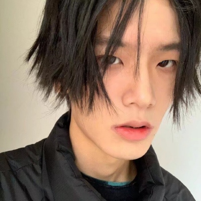 帅气头像男真实照片