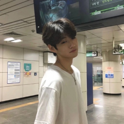帅气头像男真实照片