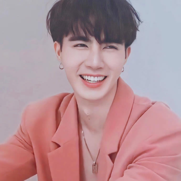 2025年最火爆图片高清头像