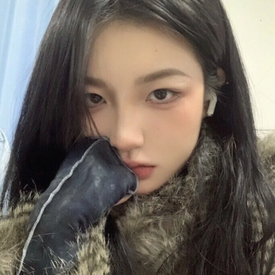 女头个性网原宿风ins超清图片