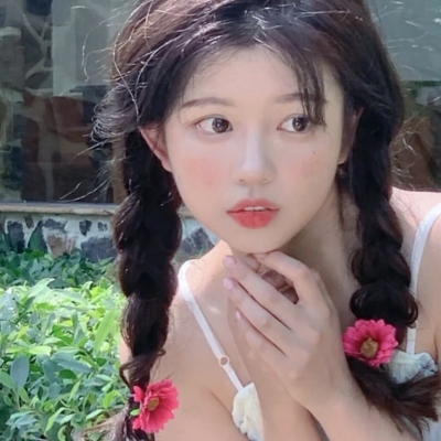 优质女头干净温柔惊艳图片
