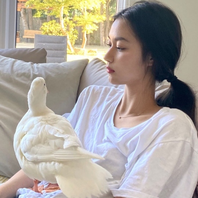 优质女头干净温柔惊艳图片