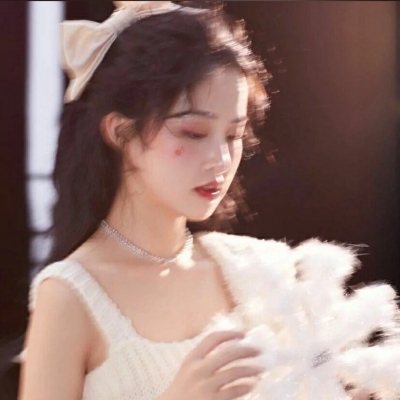 图片2025美女新图片微信头像