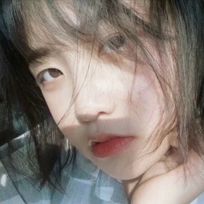 脸部女头微丧高清图片