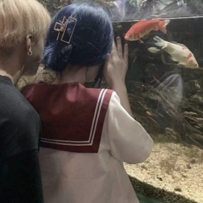 非常明显的不烂大街的情侣头像图片