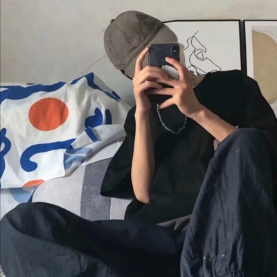 网络图片男生头像不漏脸高清图片