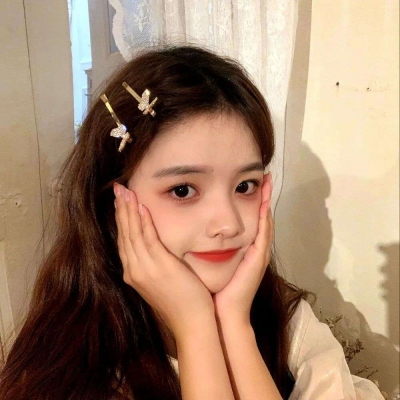 2025最火微信女孩头像图片