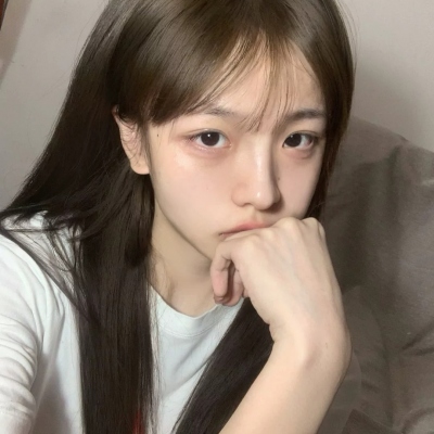女生头像ins招桃花干净温柔真人图片