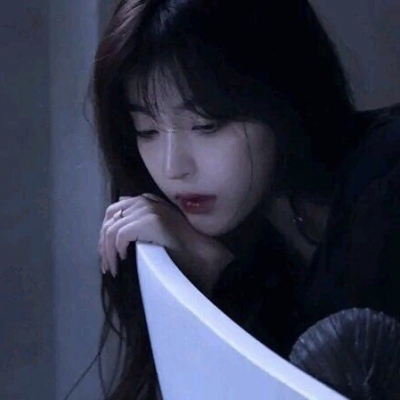 高级慵懒小众头像真人女生高清图片