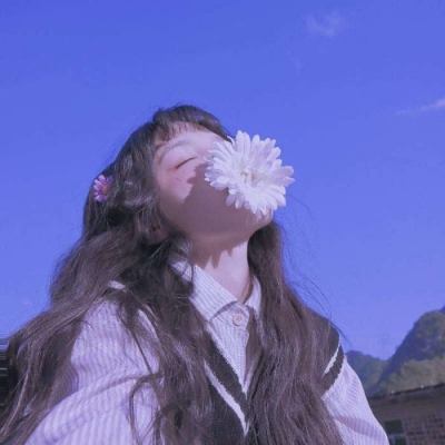 高级慵懒小众头像真人女生高清图片