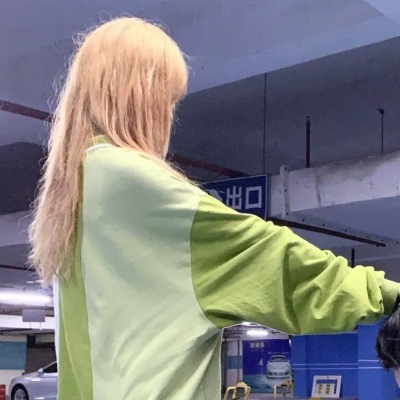2025年一男一女情头真人图片