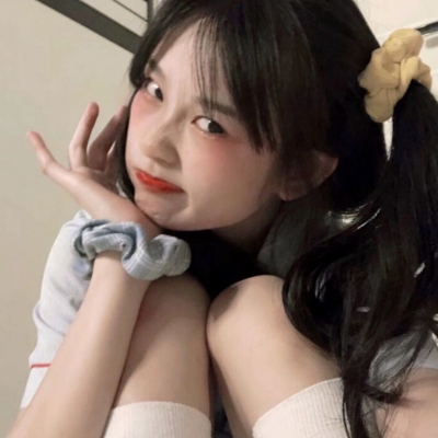 女头ins质感高级酷飒高清图片