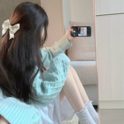女头ins质感高级酷飒高清图片