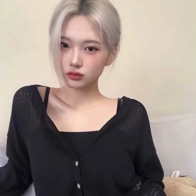 女生头像ins招桃花干净温柔真人图片