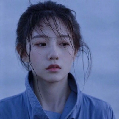 高级慵懒小众头像真人女生高清图片