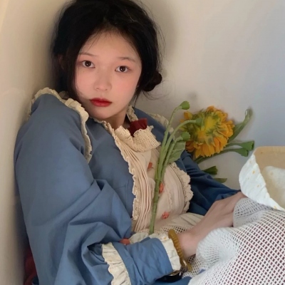女生头像ins招桃花干净温柔真人图片