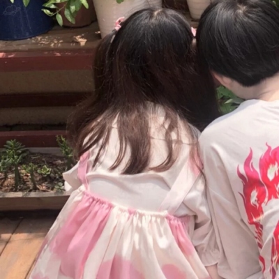 真人情头高级感明显不露脸背影侧脸图片