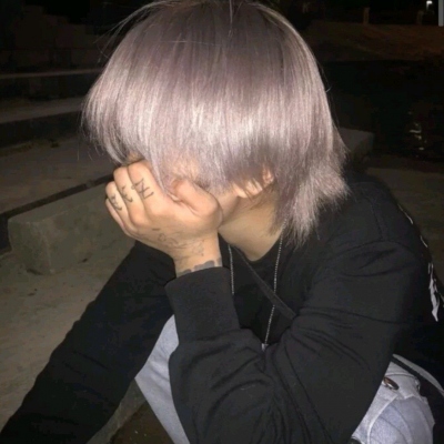 冷酷男生真实头像图片非常帅
