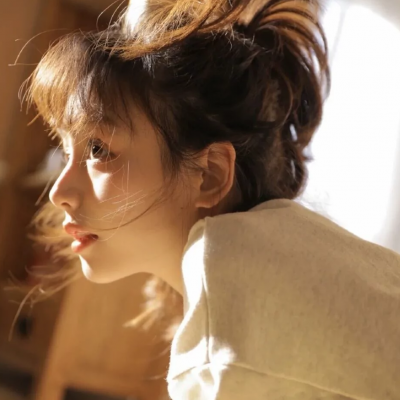 ins小众女生高级高端头像图片