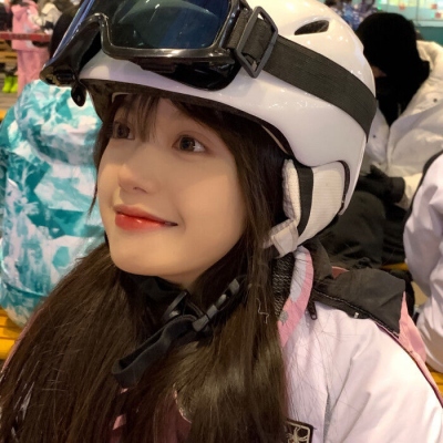 优雅上档次的头像微信女生真人图片