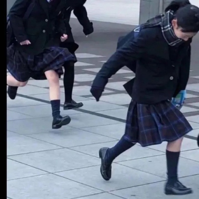 ins惊艳小众女生头像真人高清图片