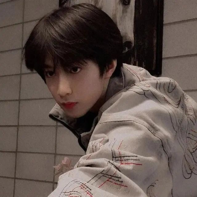 男生超帅微信头像真人版高清图片