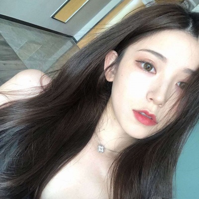 女生头像真人露脸ins高级质感高清图片