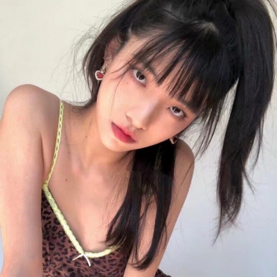 超酷超拽微信头像女