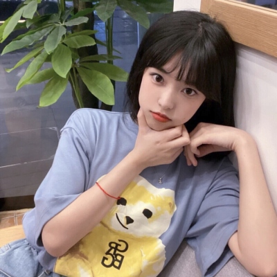 微信头像女生真人阳光温柔唯美图片