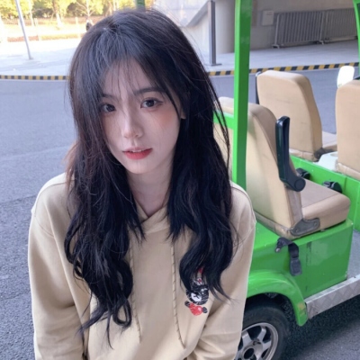 微信头像女生真人阳光温柔唯美图片