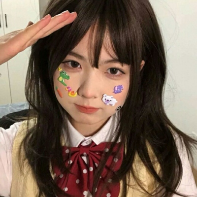 2025最流行qq头像女生高清图片