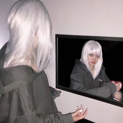 超酷超拽微信头像女
