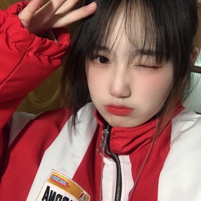 可爱女生头像真人治愈系高清图片