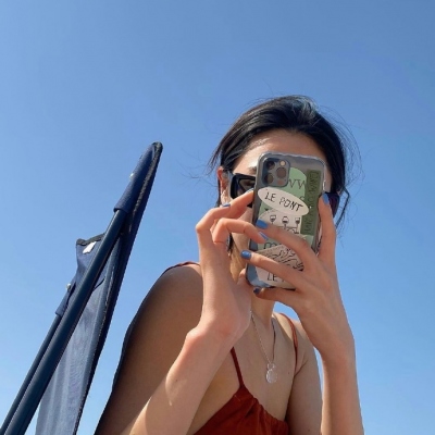 2025女生头像挡脸图片
