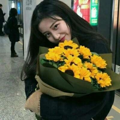 温柔女生头像真人治愈高清唯美图片