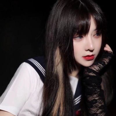 超酷超拽微信头像女