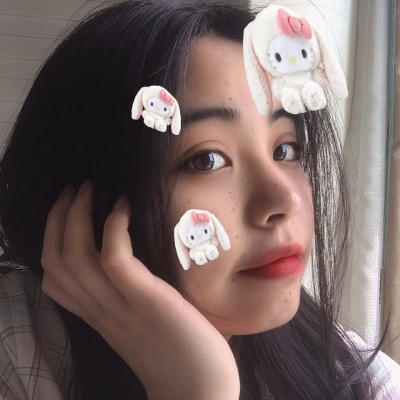 小众女生真人头像ins冷淡风高清图片