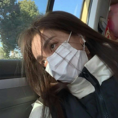 女生时尚成熟温柔真人小众高清头像