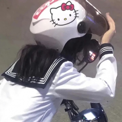 ins惊艳小众女生头像真人高清图片