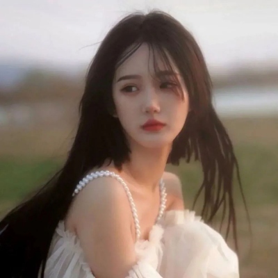 女生头像知性成熟温柔高清图片