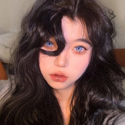 女生头像ins慵懒高级感甜酷图片