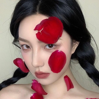 女生头像真人好看惊鸿一瞥图片