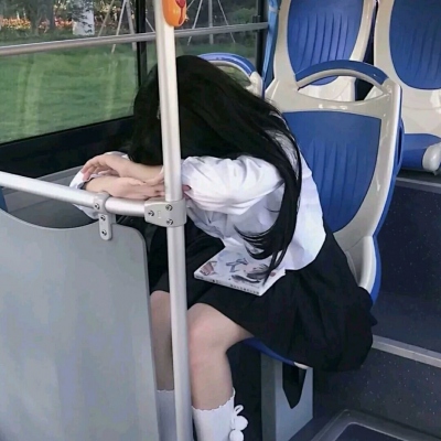 2025最流行qq头像女生高清图片